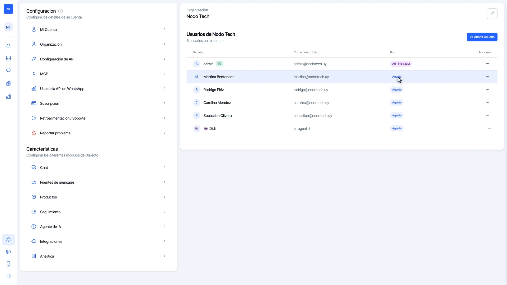 Usuarios de Nodo Tech en Configuración, con el correo y el rol de cada persona del equipo