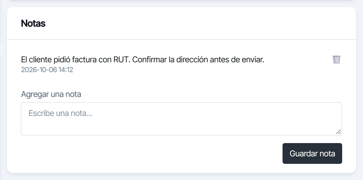 La nota guardada aparece en la lista con su fecha y el ícono para eliminarla